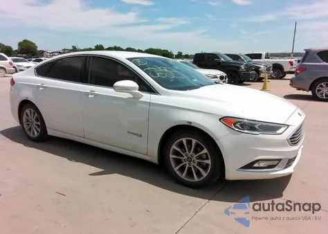 2017 Ford Fusion Se Hybrid z USA, uszkodzony, nr VIN 3FA6P0LUZHR410061